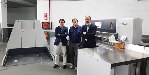 Trade binder in Spain, Encuadernación Huertas, recently invested in a Polar CuttingSystem 120
